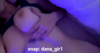 Sending nudes to every guy that upvotes 🤤 (Yes i actually send try me) 👻dana_gir1