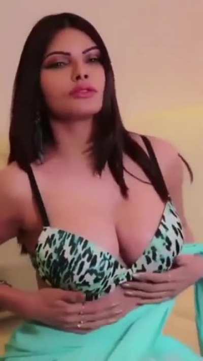 Sherlyn Chopra