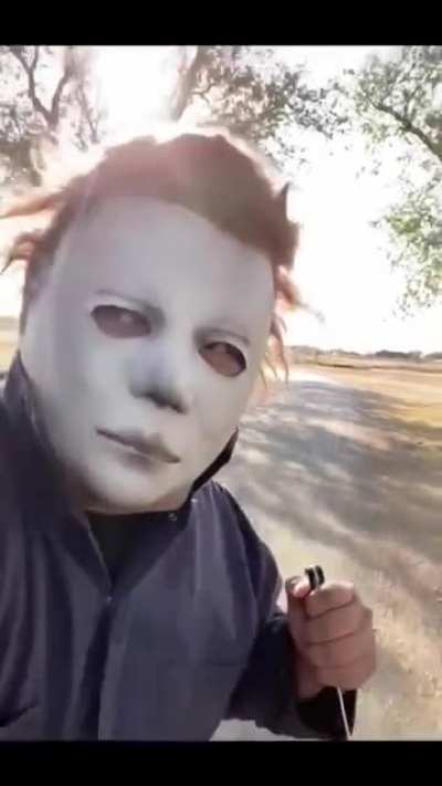 Saw this and instantly knew what I wanted to do on Halloween!