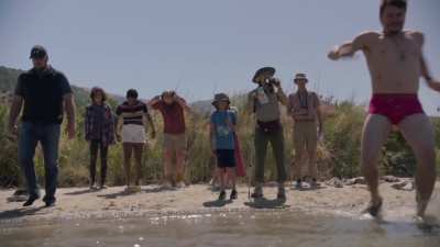 Juliette Lewis - Camping s01e01 (US2018)