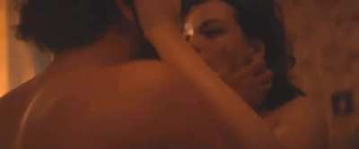Emma Mackey (Maeve in Sex Education) and her nude debut