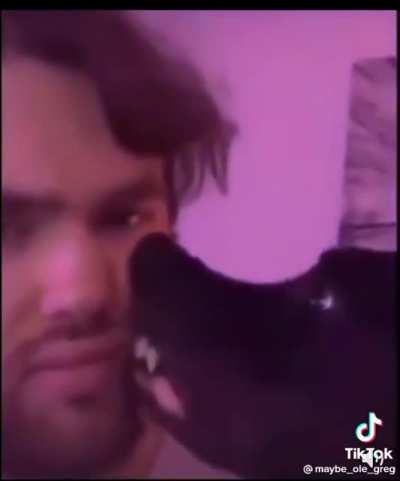 Hey little mama let me whisper in your ear