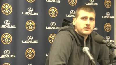 [Highlight] Jokic thrown off by Irish reporters accent. s/o - Harrison Wind.