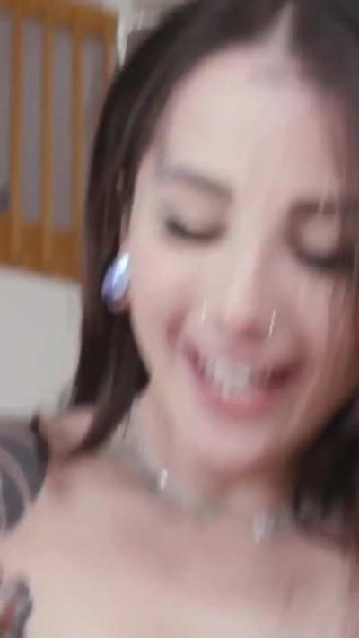 VS