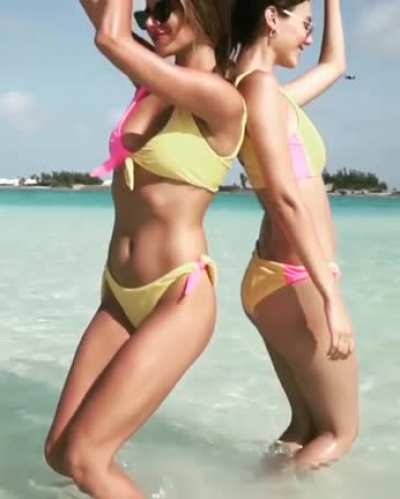 Madison Reed &amp;amp; Victoria Justice [No Solo Friday]