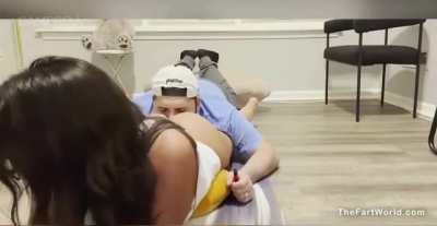 Long mouth farts