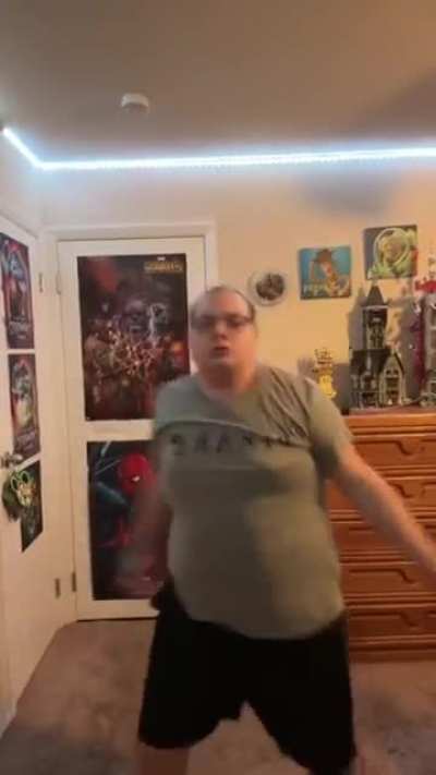 ⠀