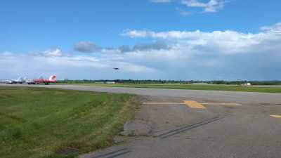 P-51D efficiently converting gasoline to decibels, Bagotville Air Show, 2017. [1920x1080]