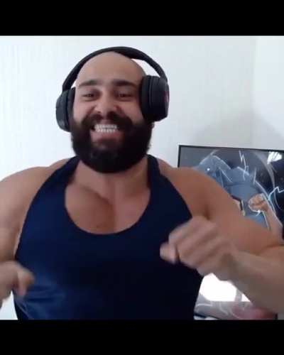 Miro figures out how to stream on Twitch