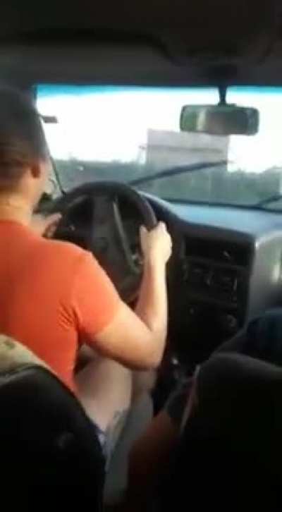 Voc&ecirc;s aprendendo a dirigir kkkkk