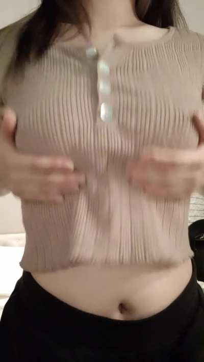 [OC] I feel sorry for guys.. Its actually so nice playing with your own breasts ☺️🌸
