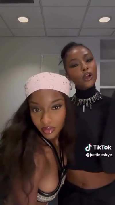 Ayra Starr &amp; Justine Skye