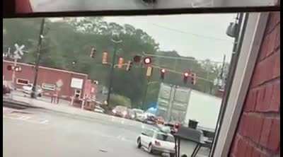 Happened in a Reddit user's town yesterday (trucks aren&rsquo;t supposed to drive through this area).