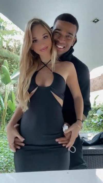 His GORGEOUS Queen Keeps Him Smilingð¸ð¼ð¤´ð¿