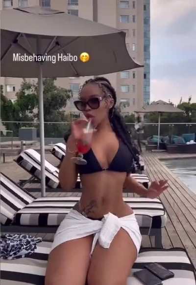 ass shake