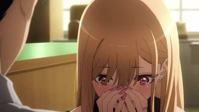 I can't stop replaying this, Marin is SO CUTE 💘