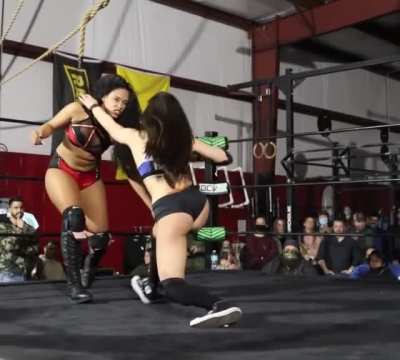 Skye Blue &amp;amp; Kaci Lennox