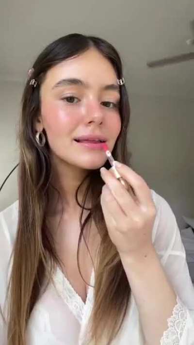 she is so pretty