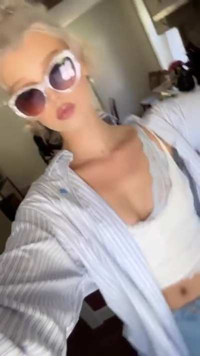 Insta Story