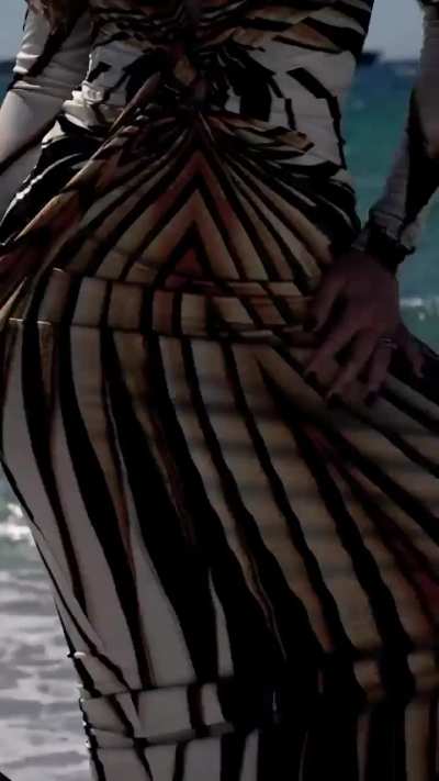 Roberto Cavalli Ray of Gold &middot; sametgorgozfilms IG &middot; July 1, 2024