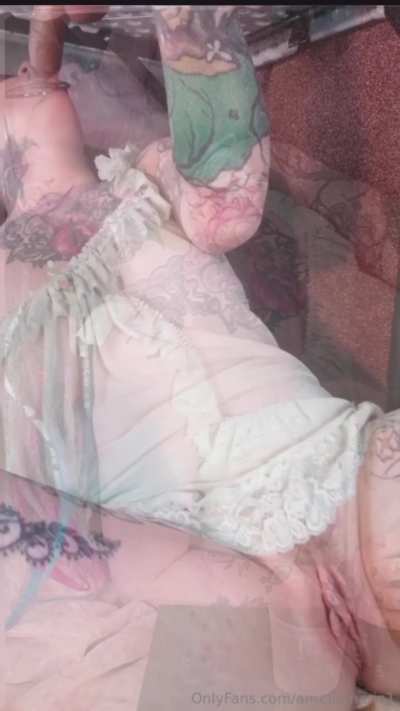 Sack snack in the cock fort with Amelia-Marie