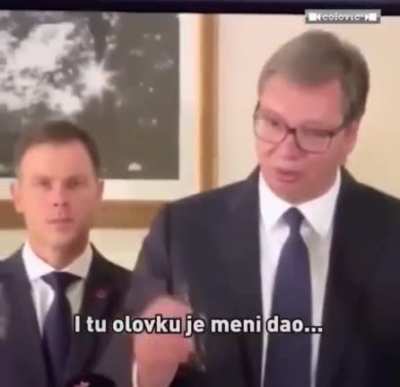 😹