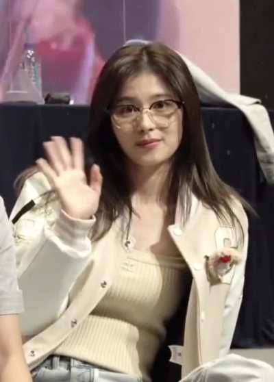 220907 Sana