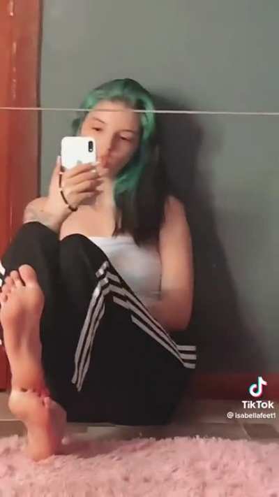isabellafeet1