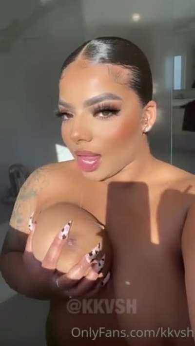 BigBoobies😍😻
