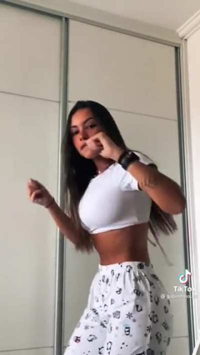 👅💦