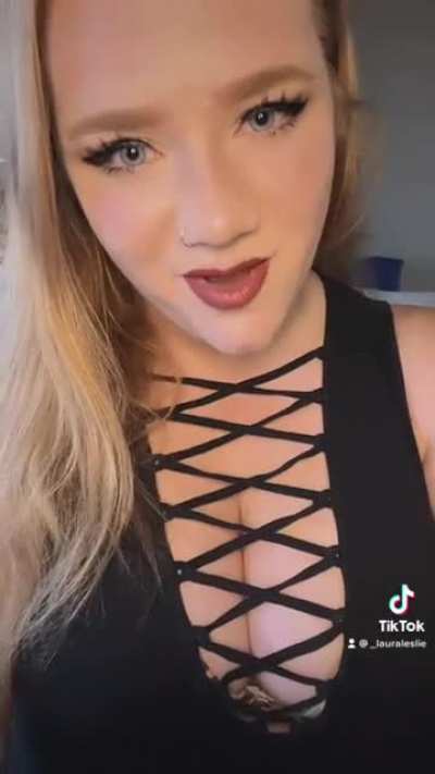 _lauraleslie 😈