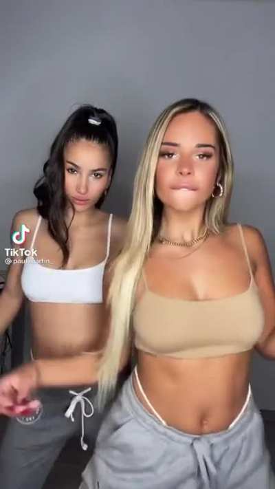 Chicas bailando