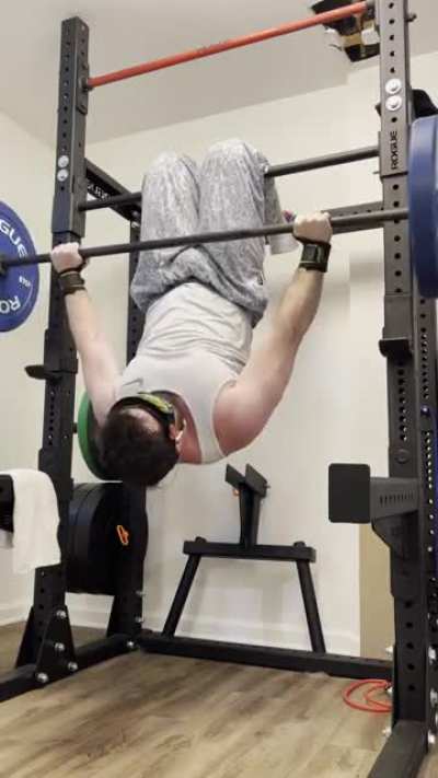 135lbs x 2 Inverted Barbell Push-up