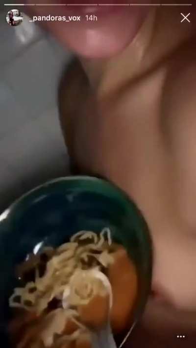Insta 👀