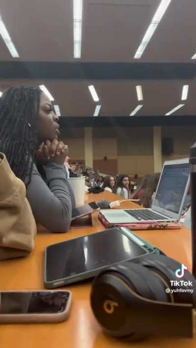 Rudely asking Professor to speak louder meanwhile you&rsquo;re wearing airpods and sitting in the back