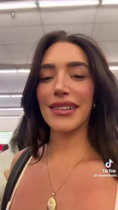 Stassie & Kylie - TikTok (Vlog #1) - 09.01.2024