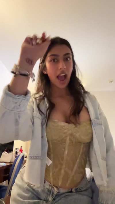 brown girls + corsets &amp;gt;&amp;gt;&amp;gt;