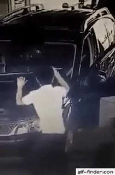 WCGW Distracted Mechanic