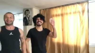 EYYY KGB HALKI Bir yerden başladılar sonunda kurtuluşumuzun ilk g&uuml;n&uuml;nden herkese merhaba bu posta rekor vote istiyorum her g&ouml;rd&uuml;ğ&uuml;m&uuml;zde sevinelim
