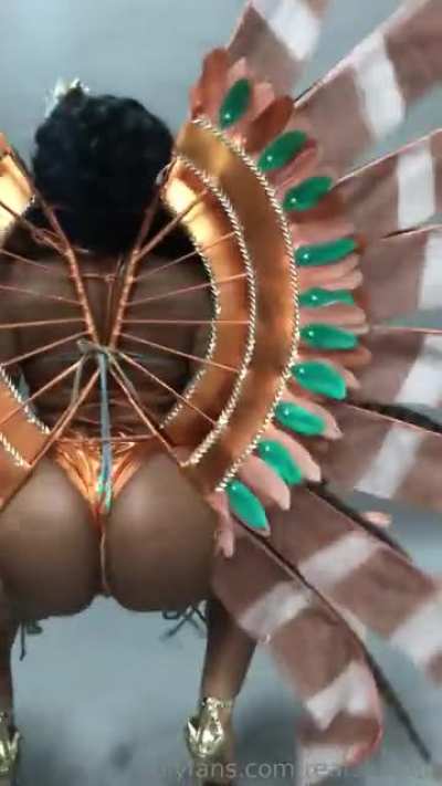 🍑