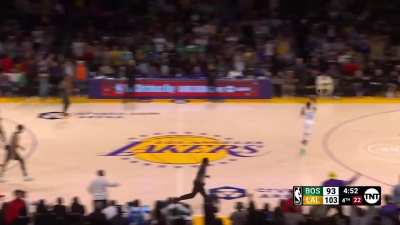 [Highlight] The Lake Show in full effect 🌟 Westbrook with the fast break slam!