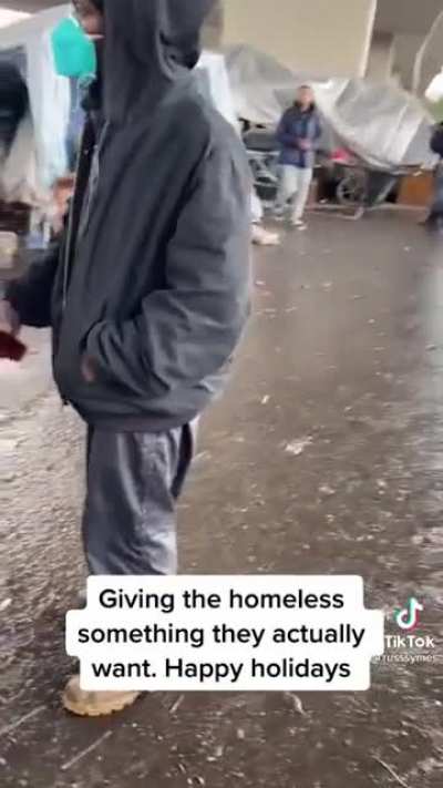 Blursed_Present