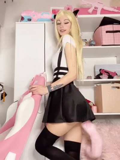 omg it wiggles.. even in my butt 🤫