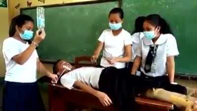 Students role playing surgery