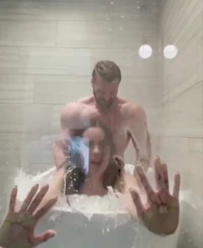 We love to bang in the tub