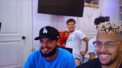 &ldquo;Oh yah&rdquo; &ldquo;oh no&rdquo; &ldquo;ohKay?&rdquo; I was dying at this Zack is just so disappointed😂