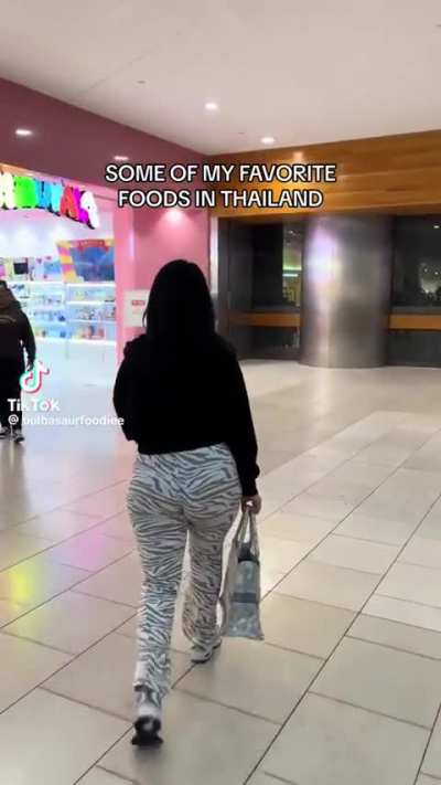 🧟&zwj;♂️🍑