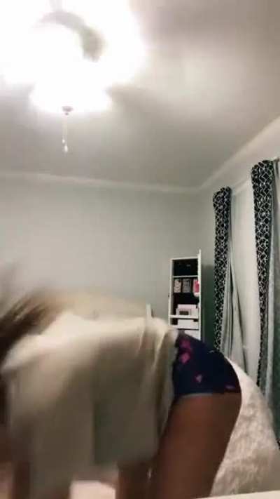 Goated vid of Gabby&rsquo;s ass