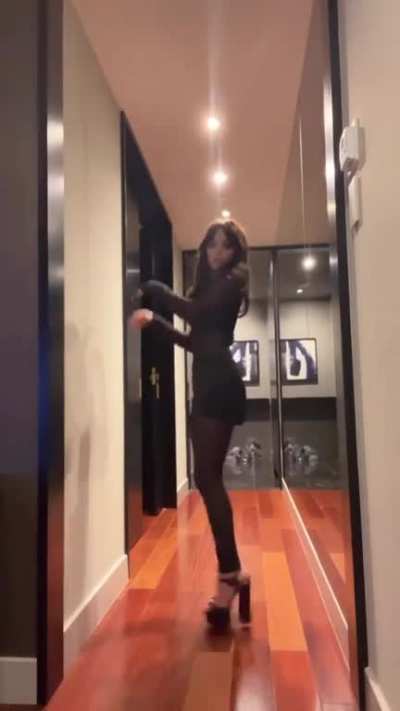 On my knees for our Goddess🛐🙇&zwj;♂️