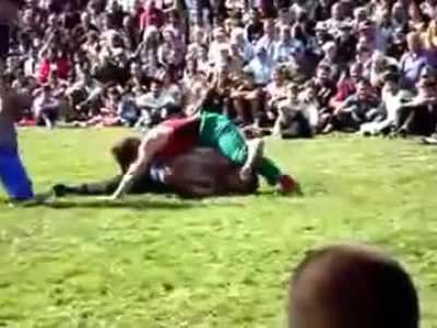 Female wrestler vs fat man 100+ lbs heavier than her
